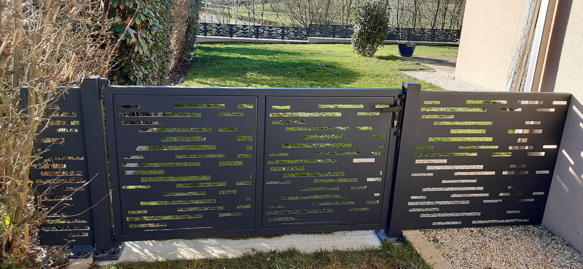 realisation-agencement-exterieur-menuiserie-laporte-sevremont-1-1